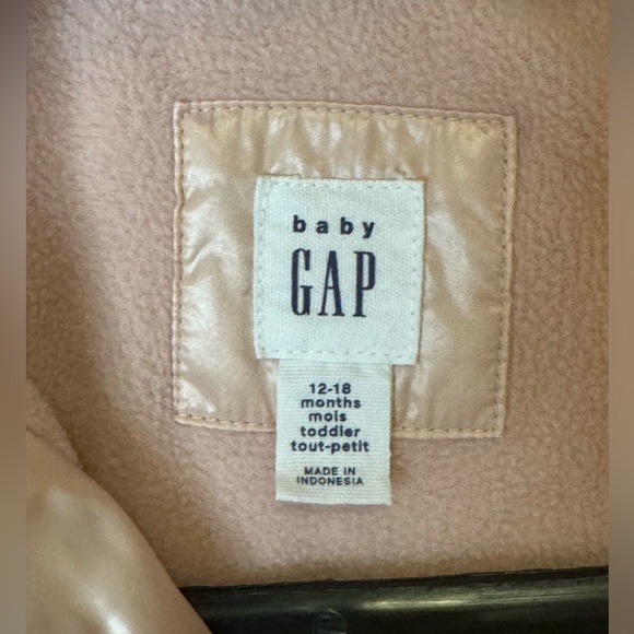 Baby Gap Pink Down Puffer Coat Size 12-18 mths - Picture 2 of 7